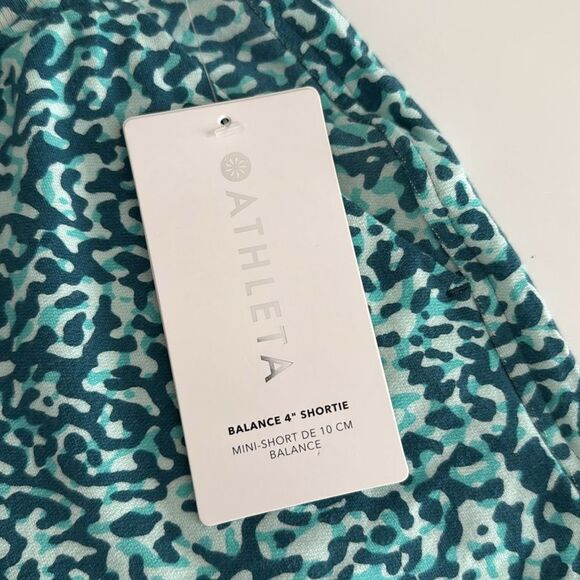 Athleta Balance 4" Shortie mini SHORTS NWT - Picture 4 of 8